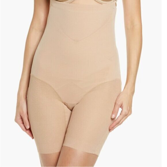 Honeylove SuperPower Short in Sand - Picture 1 of 5